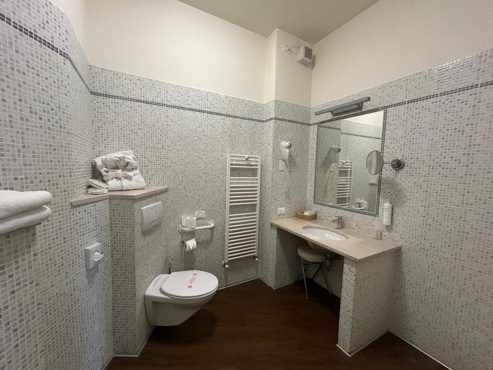 Best Western Cesena Hotel Bagian luar foto