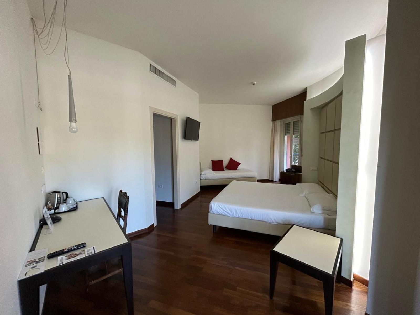 Best Western Cesena Hotel Bagian luar foto